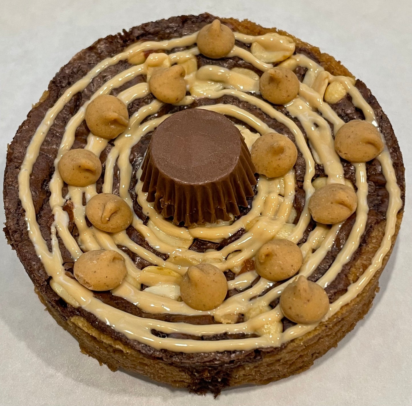 Roasted Peanut, Caramilk & Dulce De Leche Sourdough Brookie (Snickers)