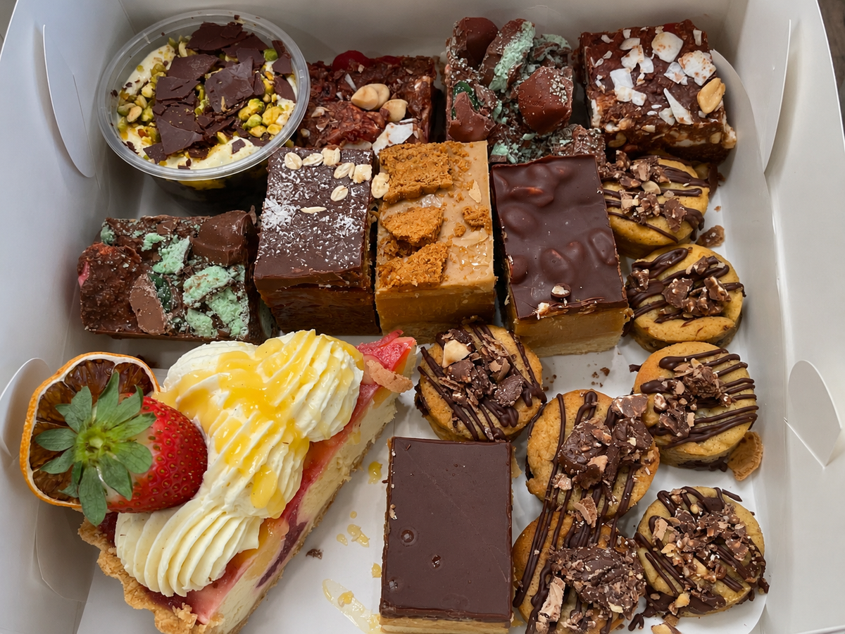 DESSERT BOX - PRE ORDER NOW