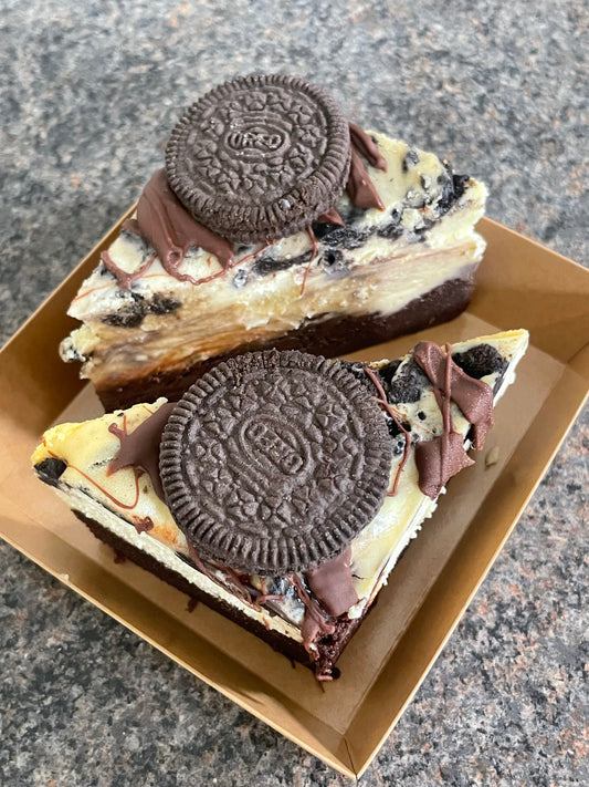 2x Single Serve Baked Oreo Cheesecake Brownie