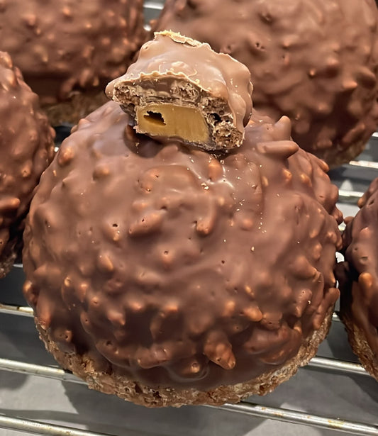 1x Single Serve Chokito Choc Caramel Mousse Dome