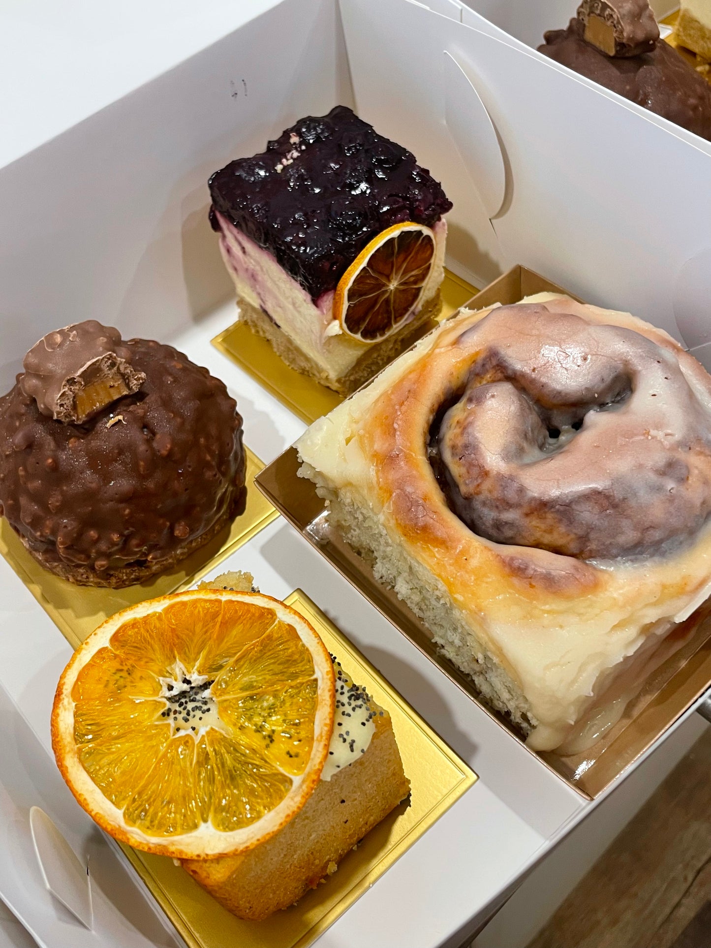 DESSERT BOX - PRE ORDER NOW